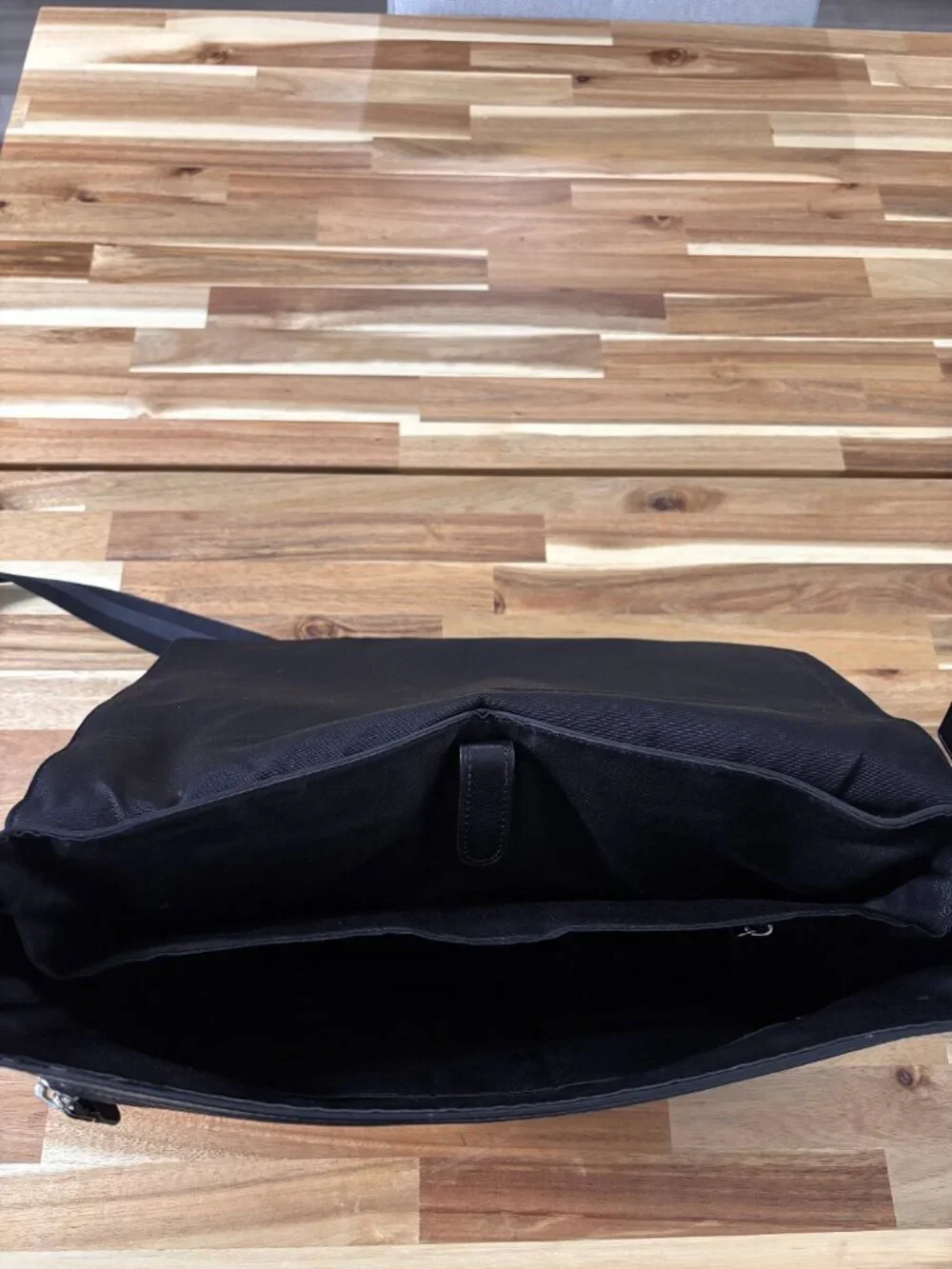 Coach Leather Messenger Bag – Black - Picture 5 of 10